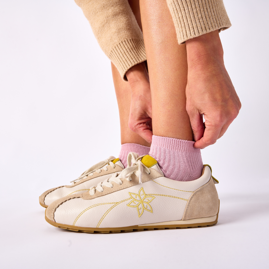 Star - Cherry Suede Wide Fit Sneakers