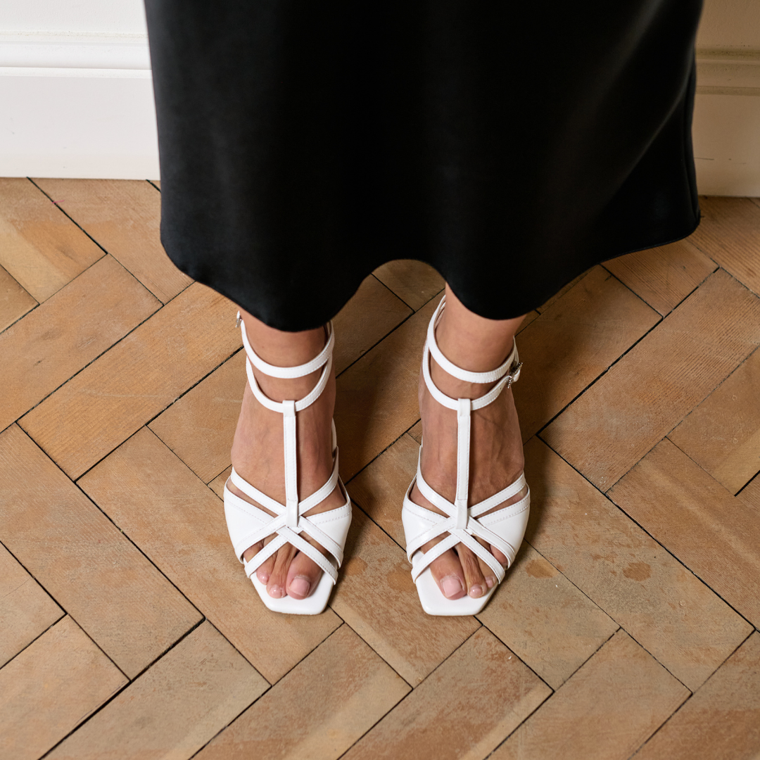 Ria - White Leather Kitten Heels