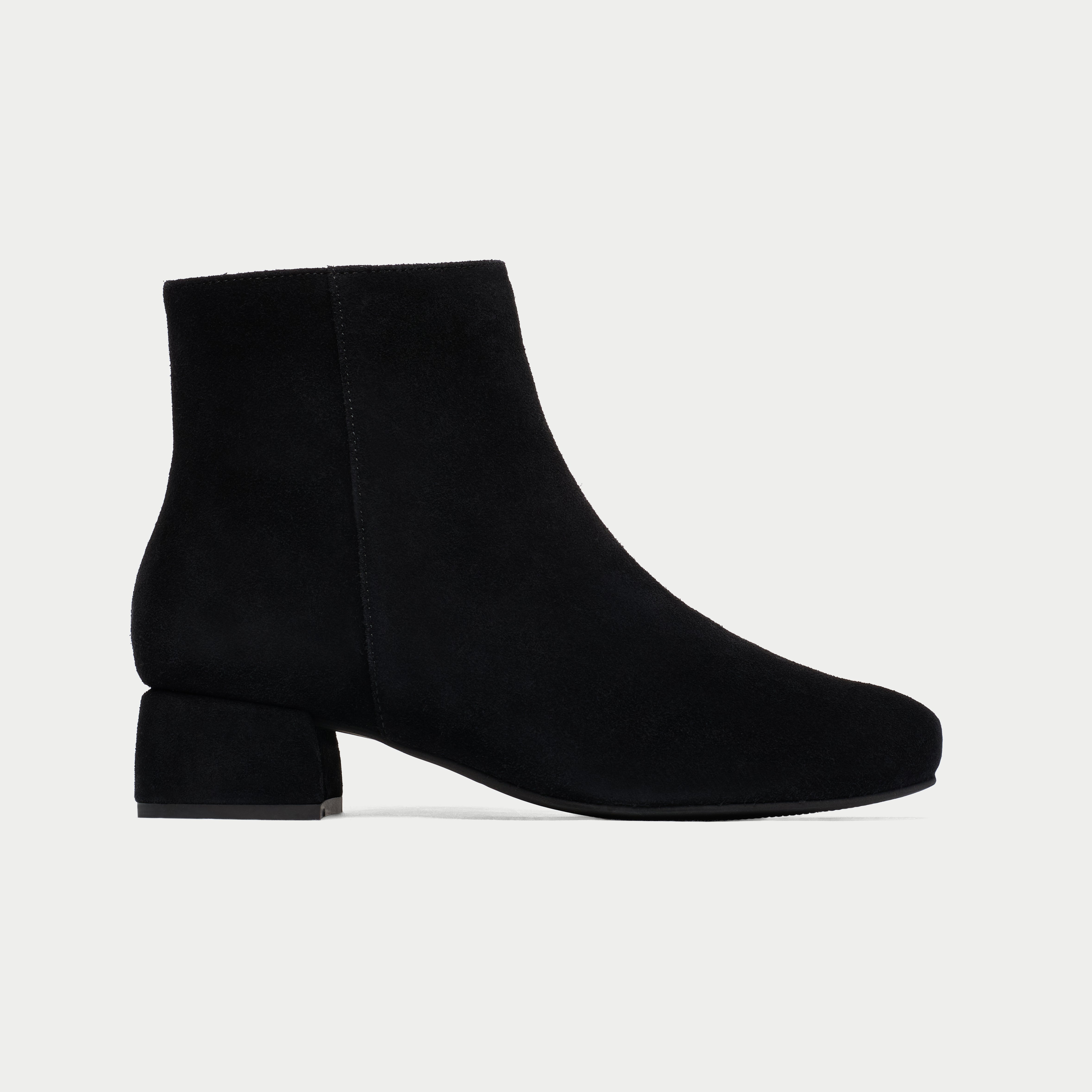 Lucy - Black Suede Boots