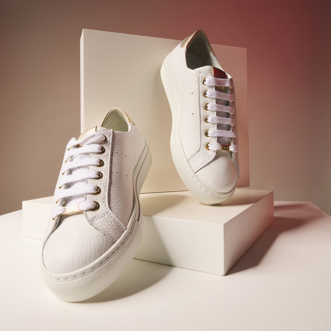 Star - Grain White Leather & Champagne Wide Fit Trainers