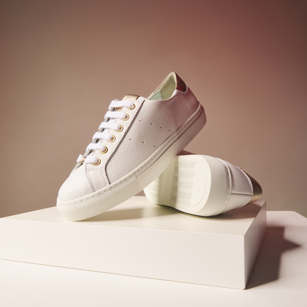 Star - Grain White Leather & Champagne Wide Fit Trainers