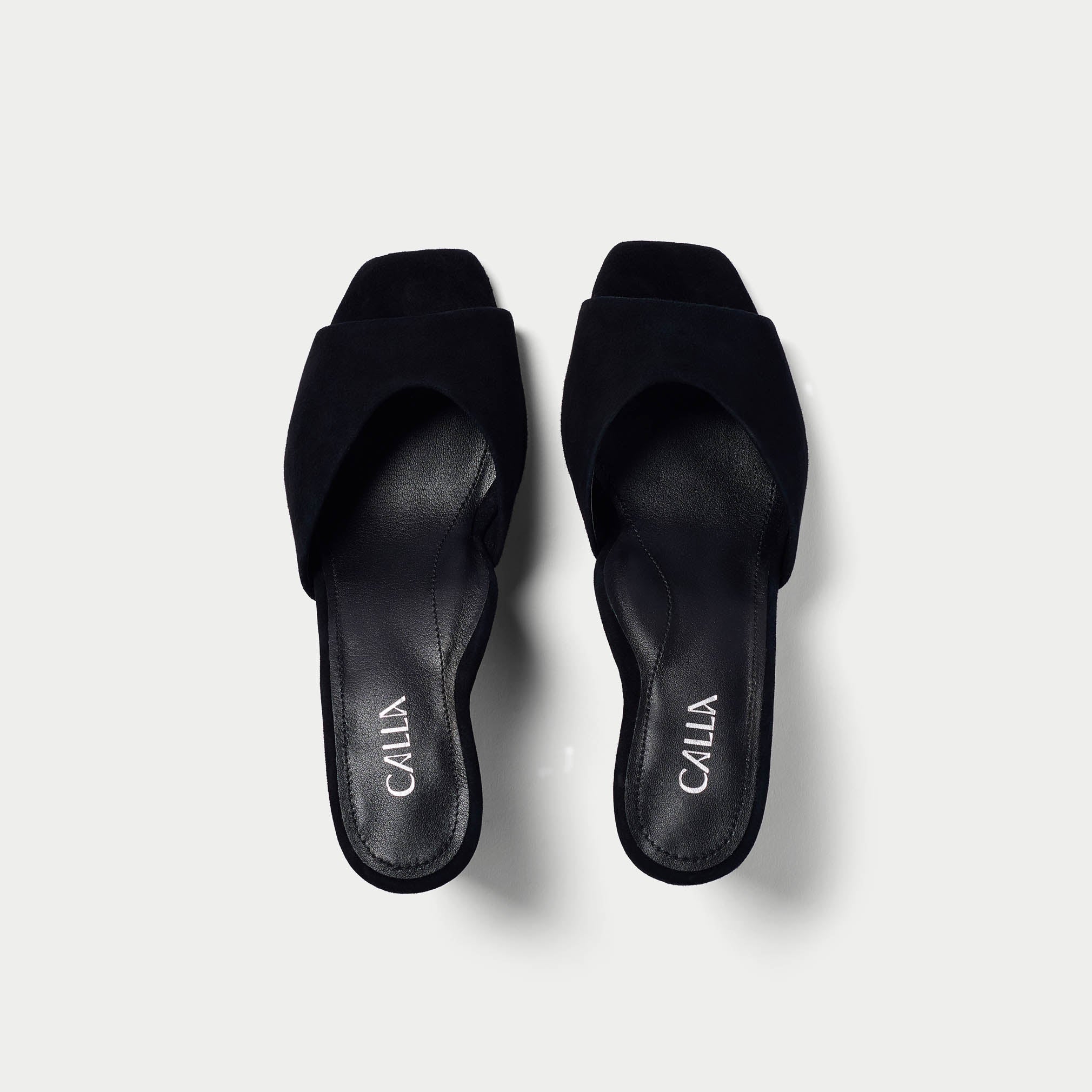 Clare - Black Suede