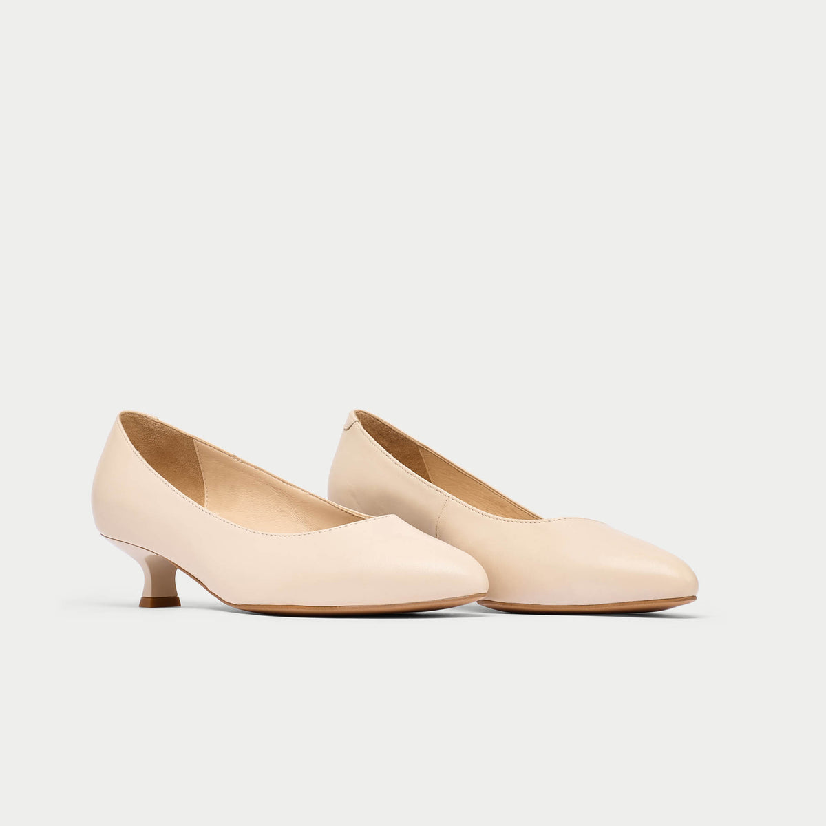 Claudia - Light Beige Leather Pumps (image 2)
