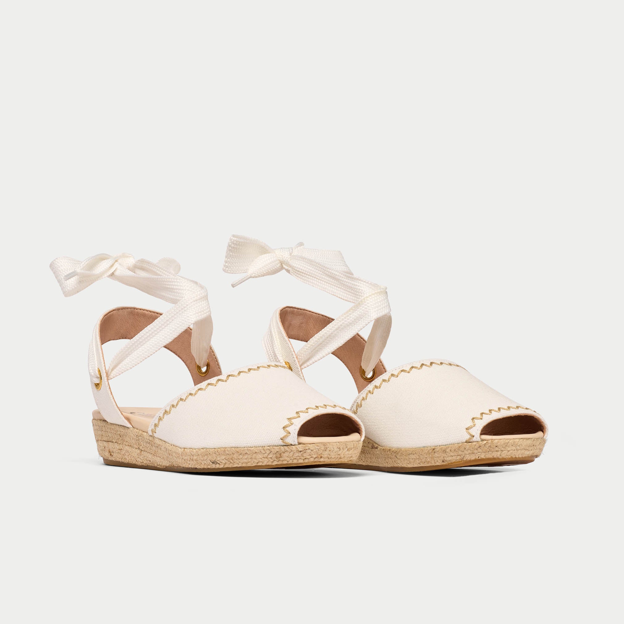 Evelyn white espadrill pair