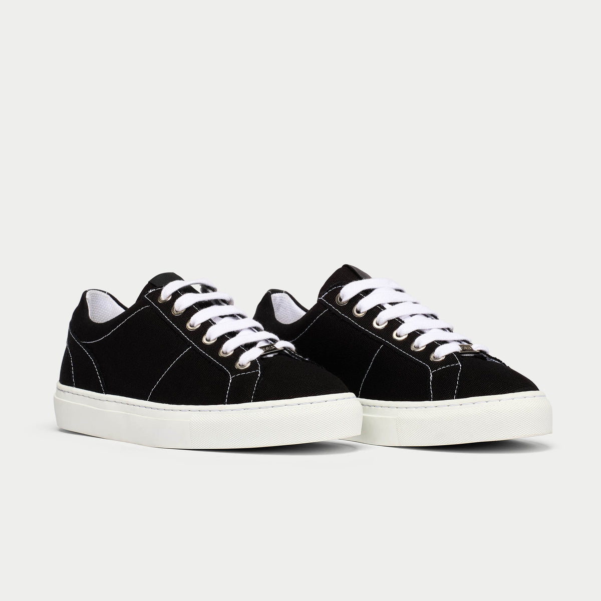 Luna Vegan - Black Wide Fit Trainers (image 4)
