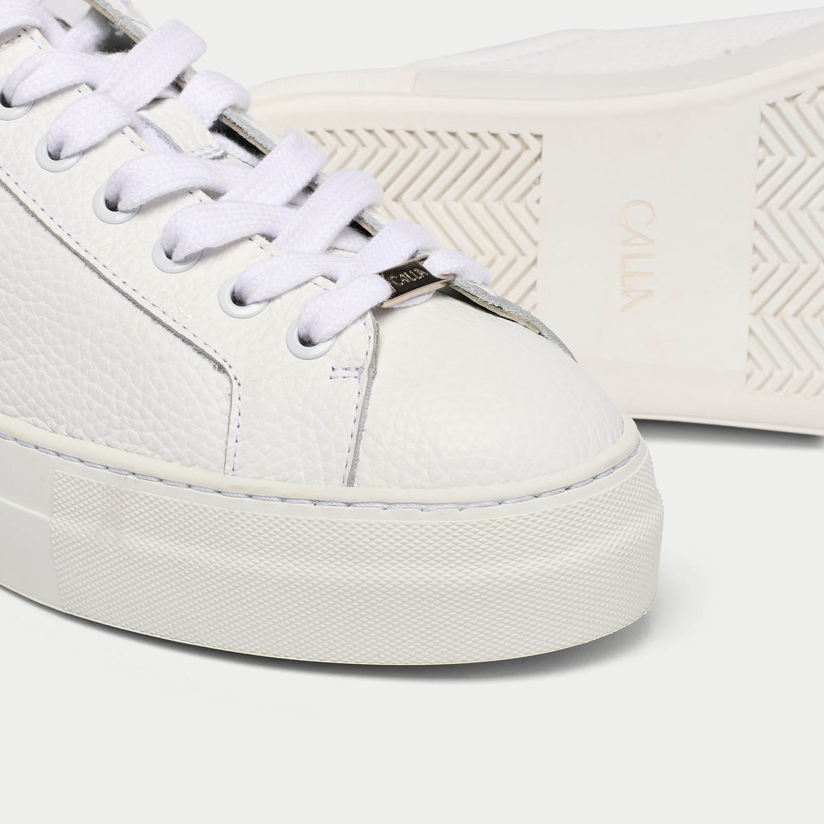 Saturn - White Leather Wide Fit Trainers (image 4)