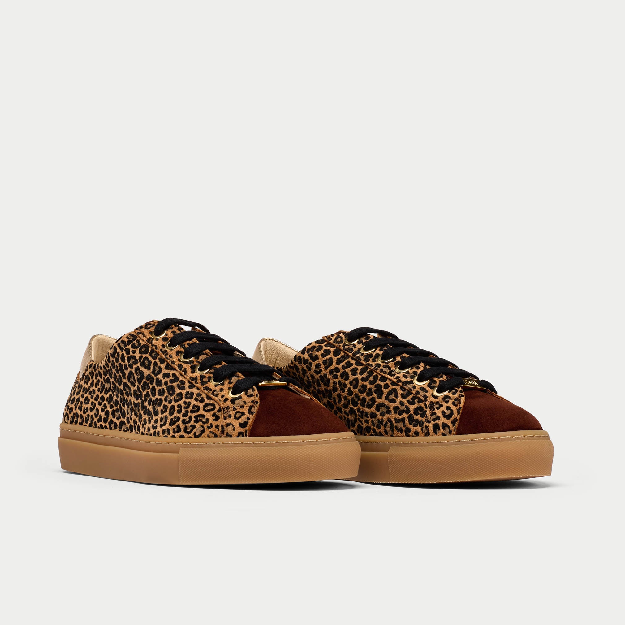 Star - Leopard Suede