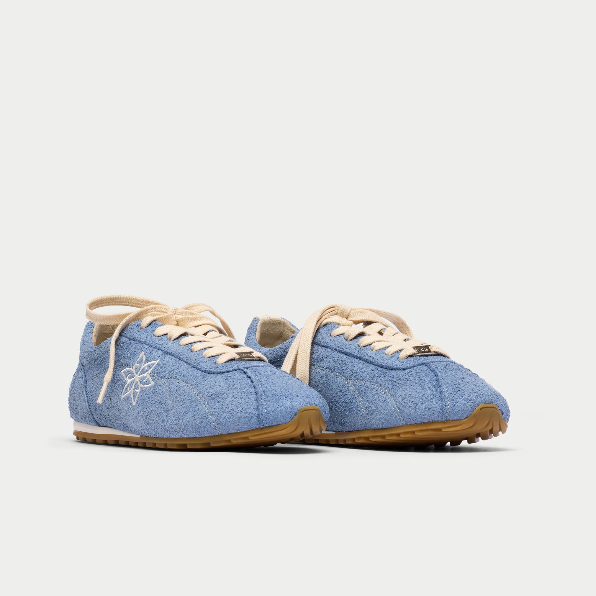 Star - Cherry Suede Wide Fit Sneakers
