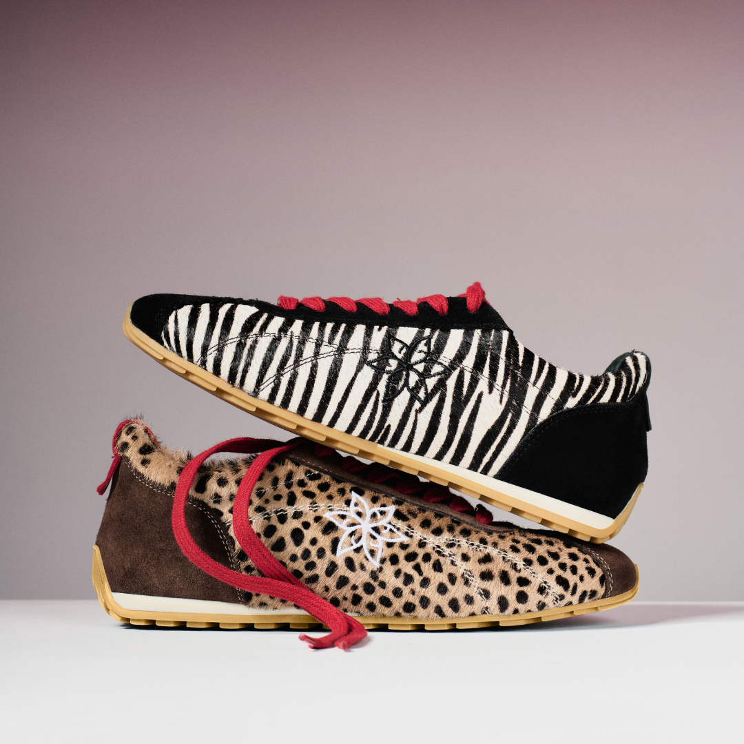Aurora - Zebra Wide Fit Trainers