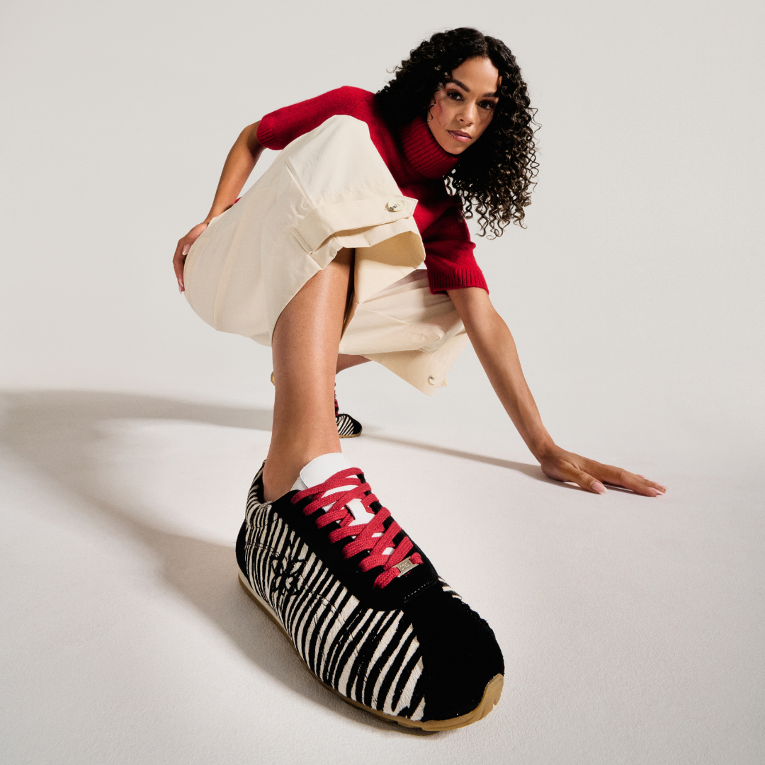 Aurora - Zebra Wide Fit Trainers