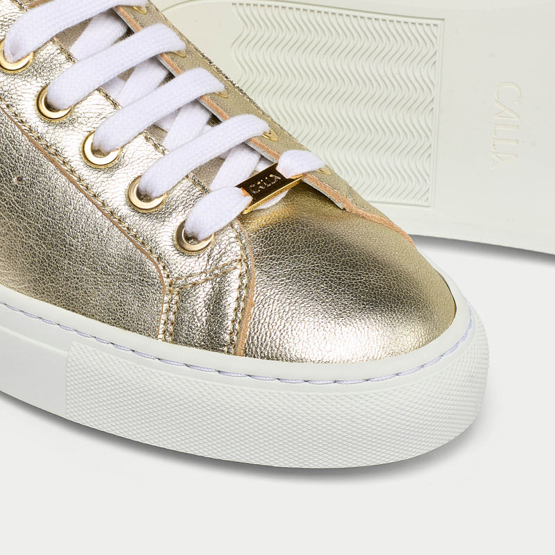 star gold trainers for bunions close up