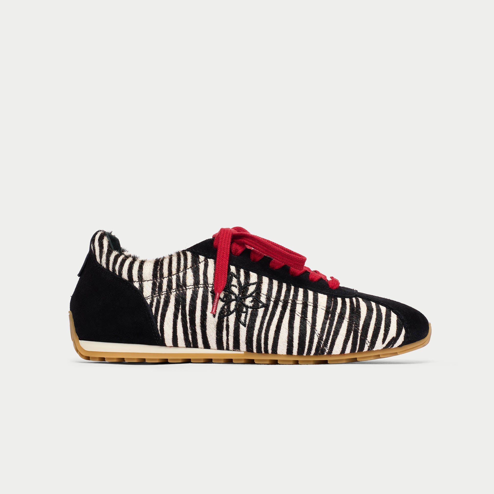 Aurora - Zebra Wide Fit Trainers