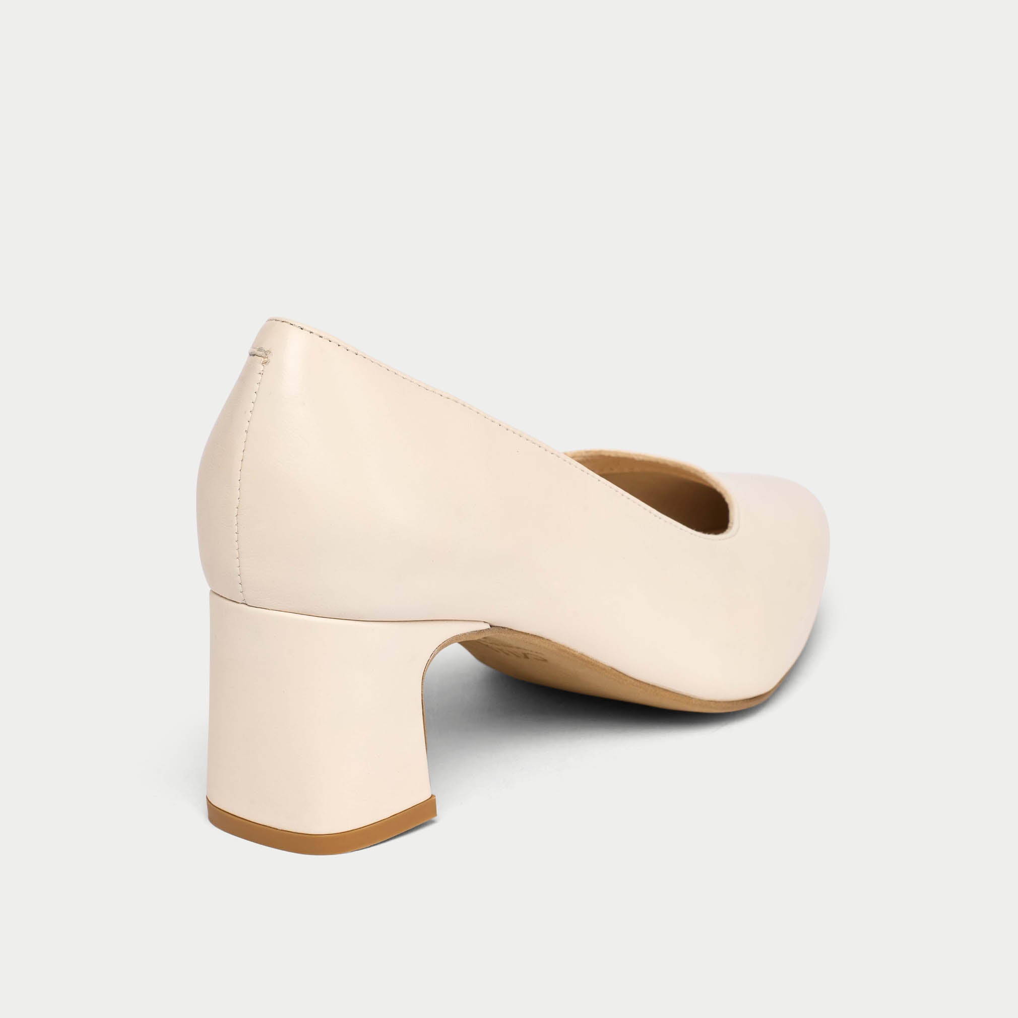 Hallie - Almond Leather Courts