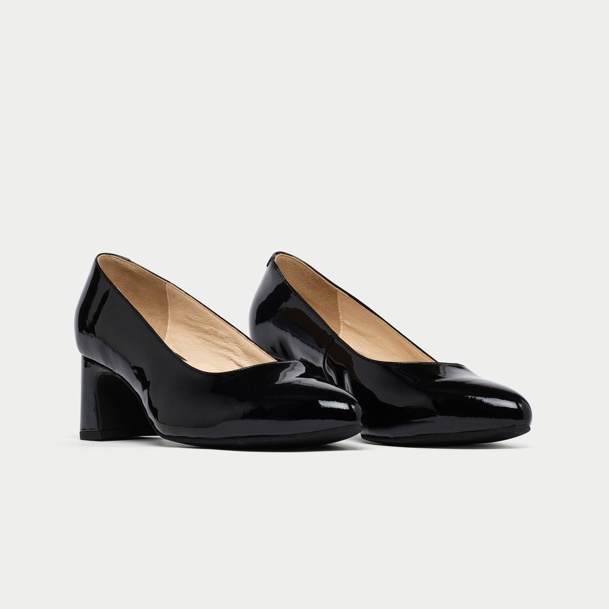 Hallie - Black Patent Leather Pumps (image 4)