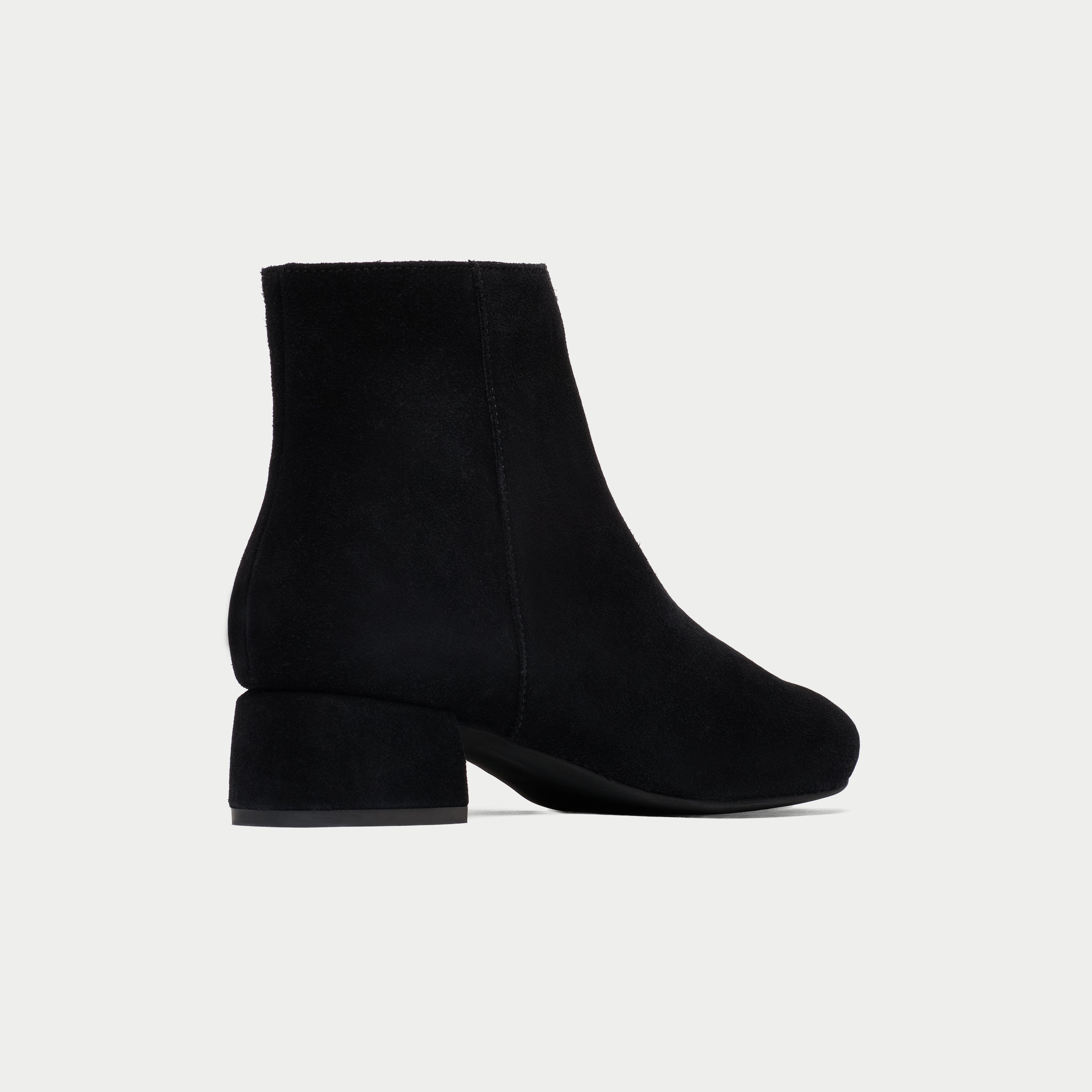 Lucy - Black Suede Boots