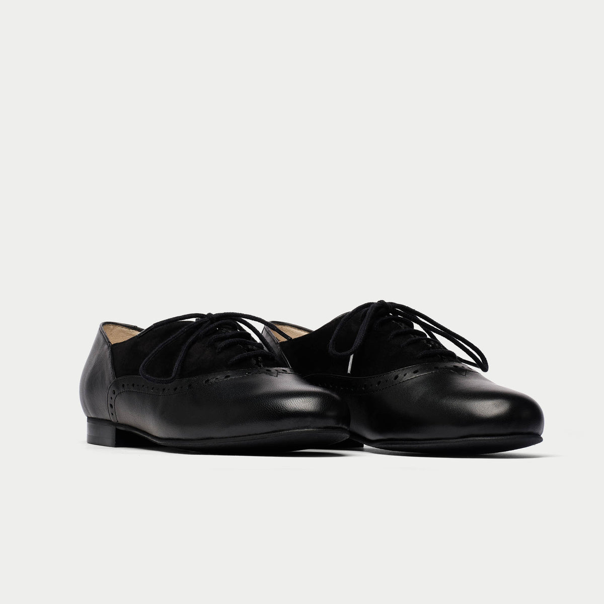 Ophelia - Black Leather Brogues (image 2)
