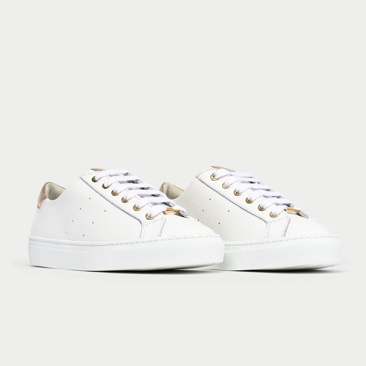 Star - Grain White Leather & Champagne Wide Fit Trainers (image 4)