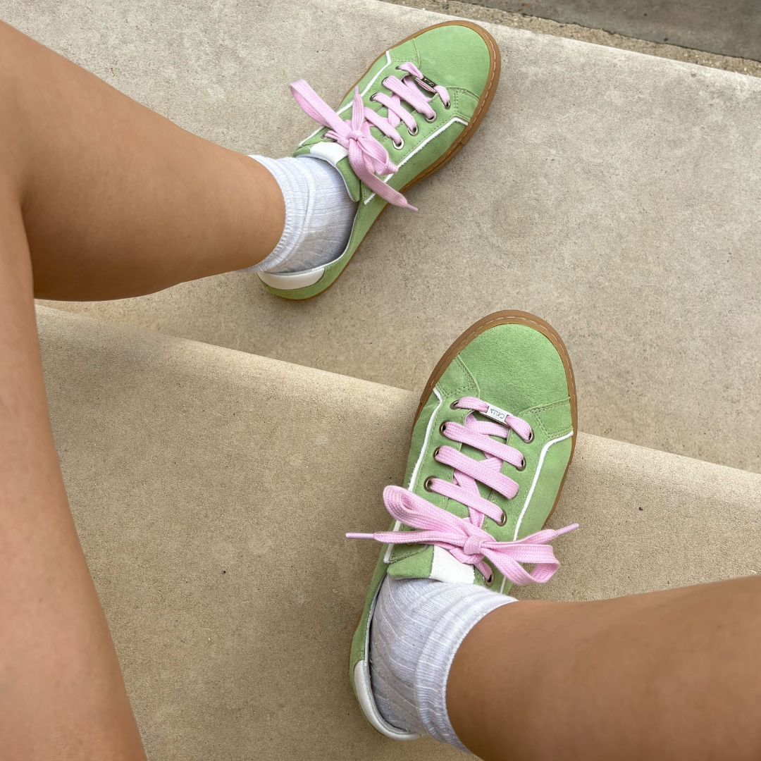 Star - Cherry Suede Wide Fit Sneakers