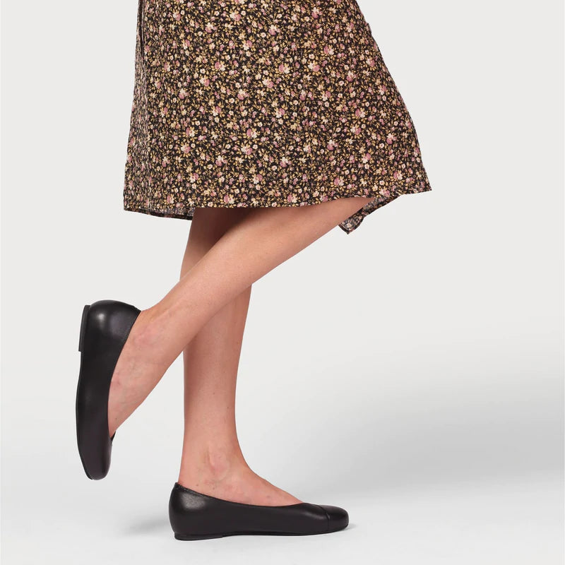 Charlotte - Black Leather Ballerinas (image 7)