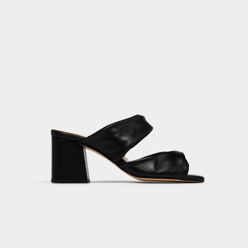 Mia - Black Leather