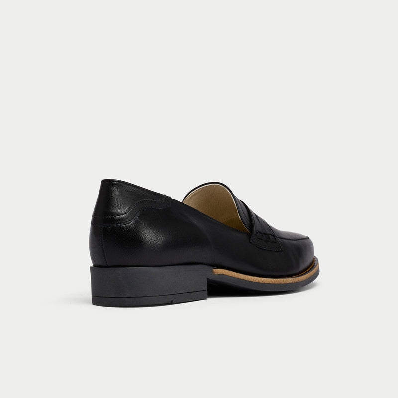 back views of black leather loafers for bunions
