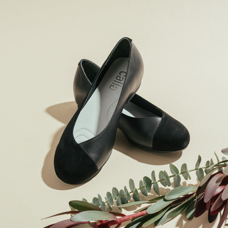 Calla | Charlotte Wide Fit | Black nappa leather ballet flats for bunions