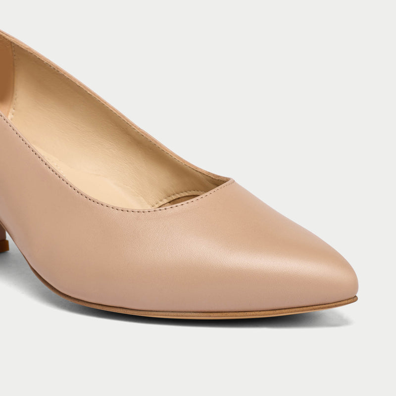 Nude close hot sale shoes