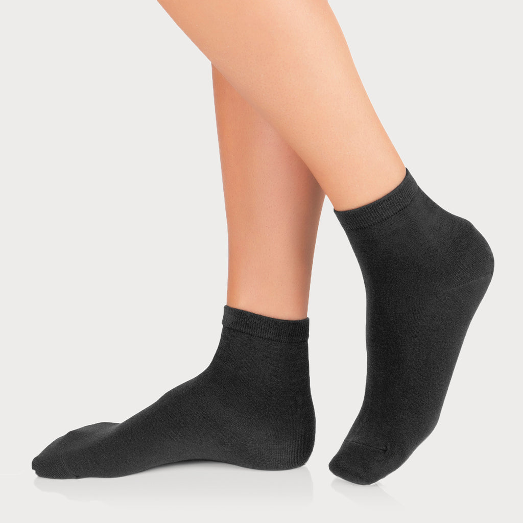 https://callashoes.co.uk/cdn/shop/products/go-bunion-separator-socks_1024x.jpg?v=1602089953