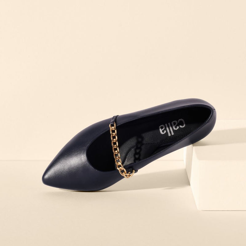Isabella II navy leather flat for bunions