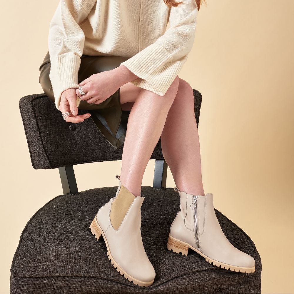 Boots for bunions Flat heeled ankle boots Calla
