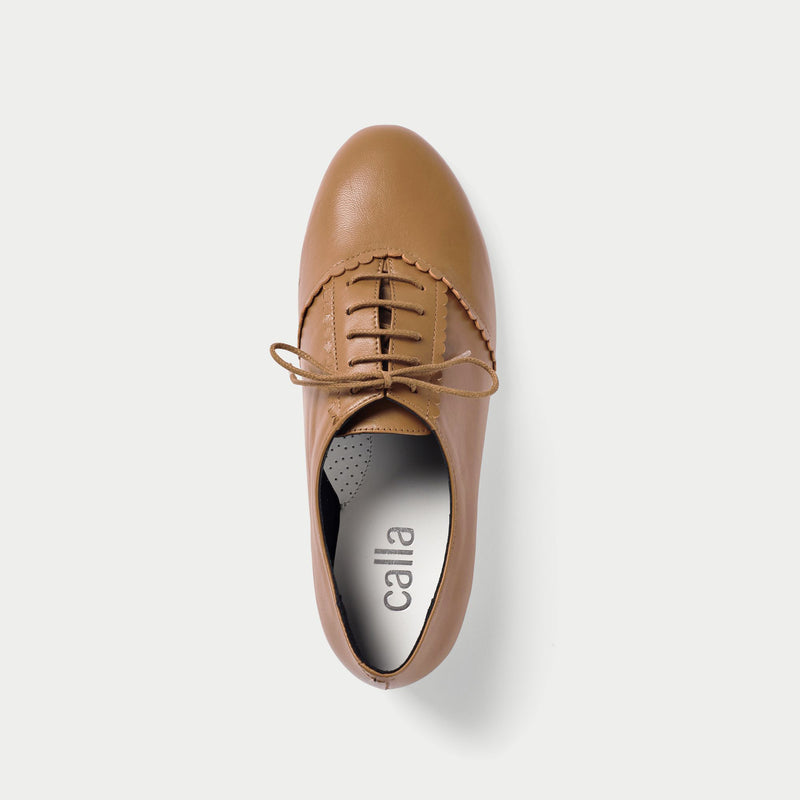 Calla Aster Tan leather flat brogue